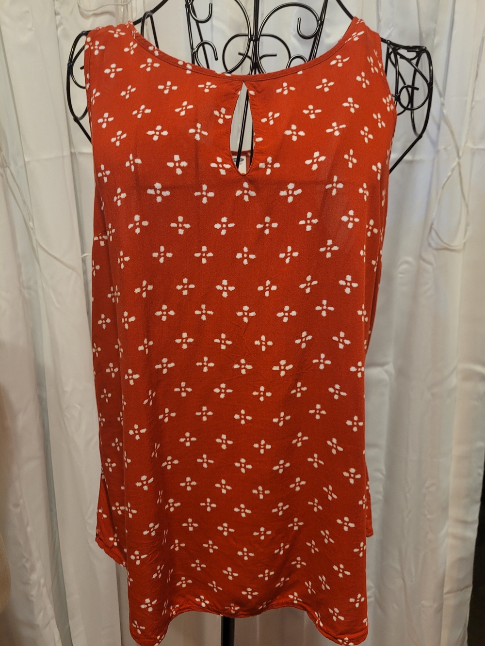 Old Navy Rust Sleeveless Tank with White Floral Motif